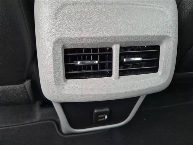 Used 2024 GMC Terrain SLT w/ Tech Package AWD/4WD image 17