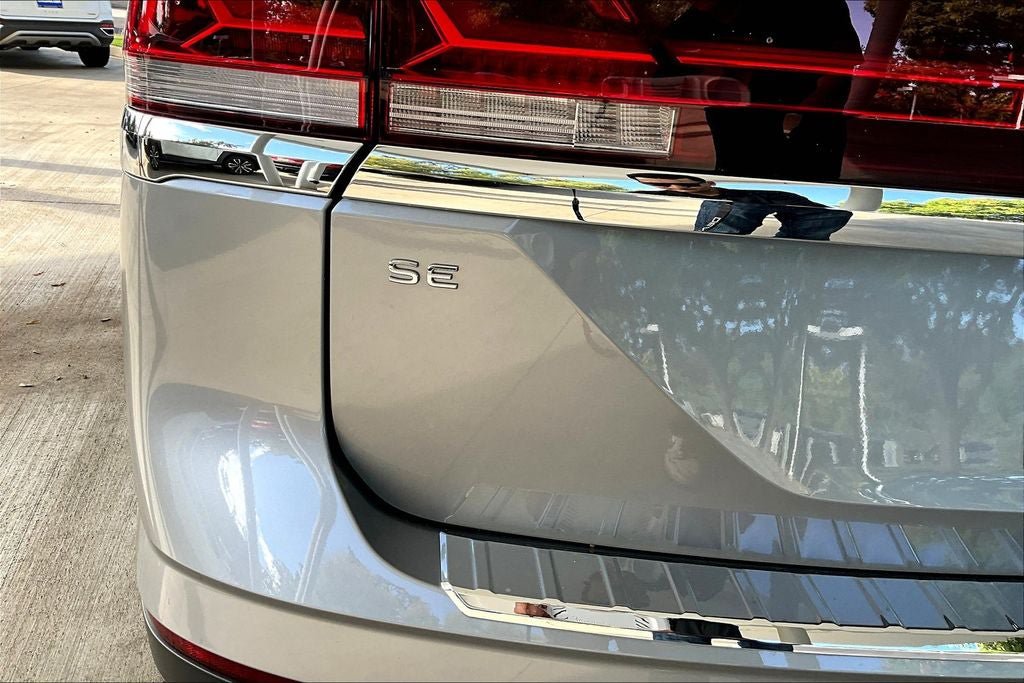 New 2026 Volkswagen Atlas SE FWD image 7