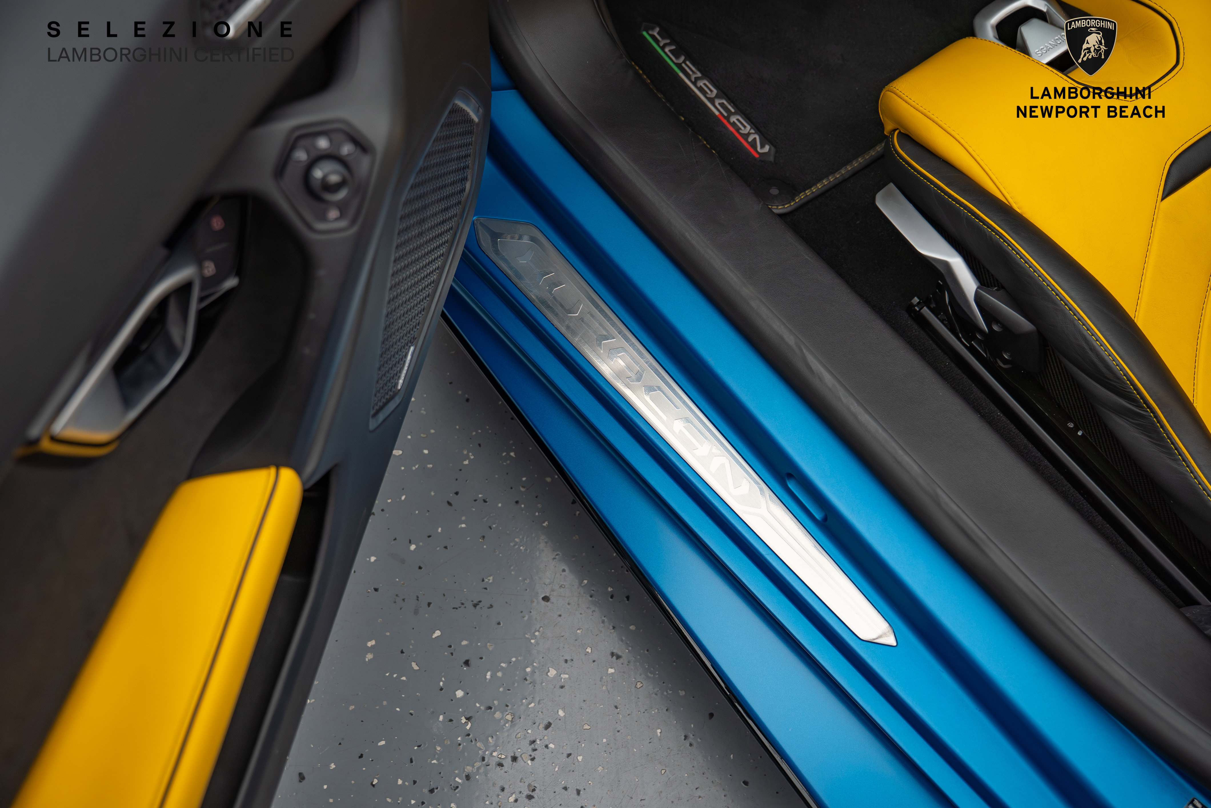 Used 2020 Lamborghini Huracan EVO image 24