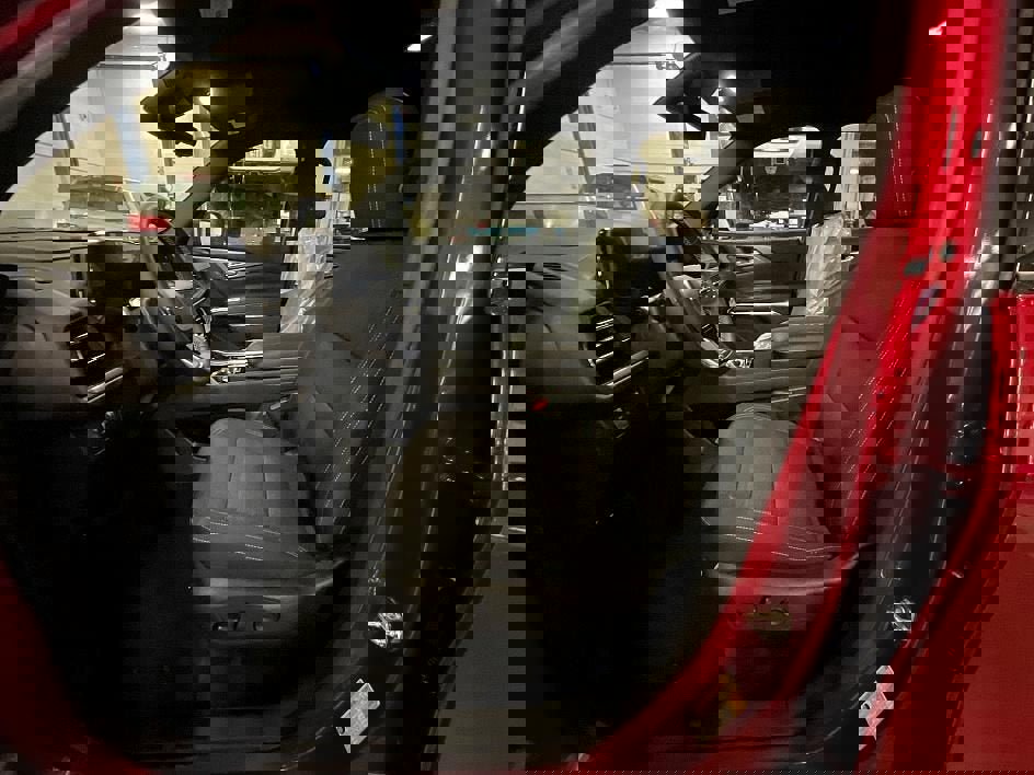 New 2026 Chevrolet Traverse LT w/ Midnight/Sport Edition image 4