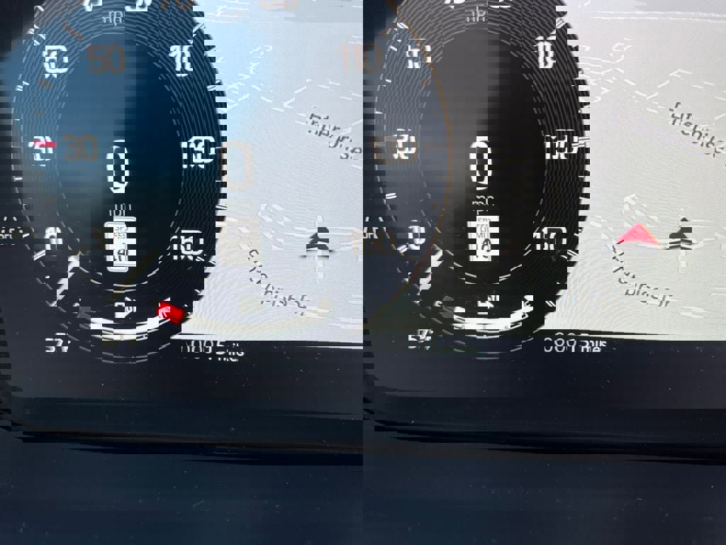 New 2025 Land Rover Discovery Dynamic SE image 18