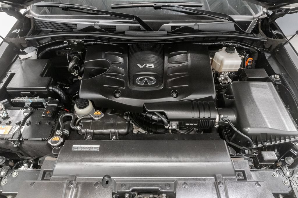 Used 2024 INFINITI QX80 Sensory w/ Cargo Package AWD/4WD image 3