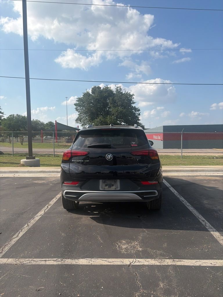 Used 2021 Buick Encore GX Select w/ Advanced Technology Package image 5