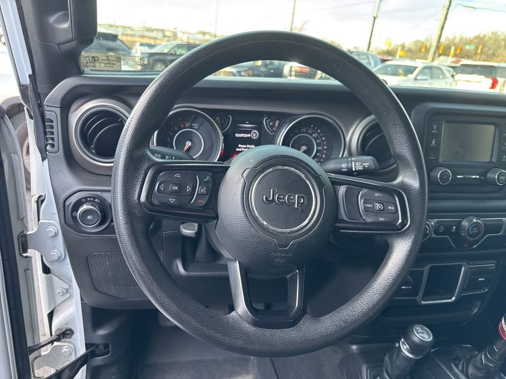 Used 2018 Jeep Wrangler Unlimited Sport image 12