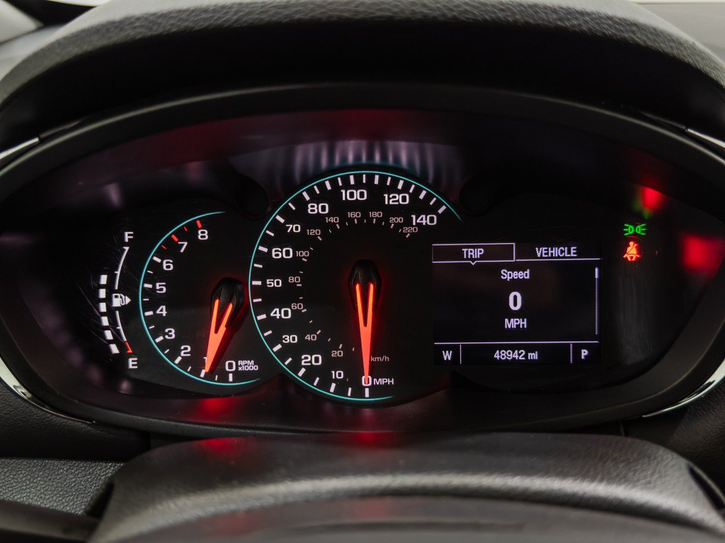 Used 2020 Chevrolet Trax Premier FWD image 29