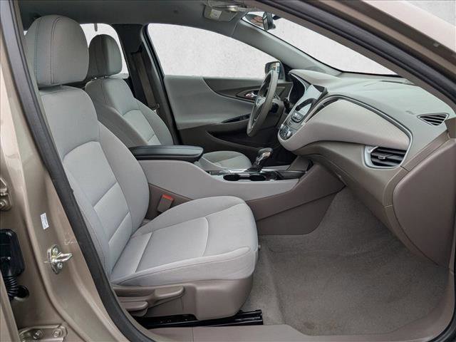 Used 2022 Chevrolet Malibu LT image 20