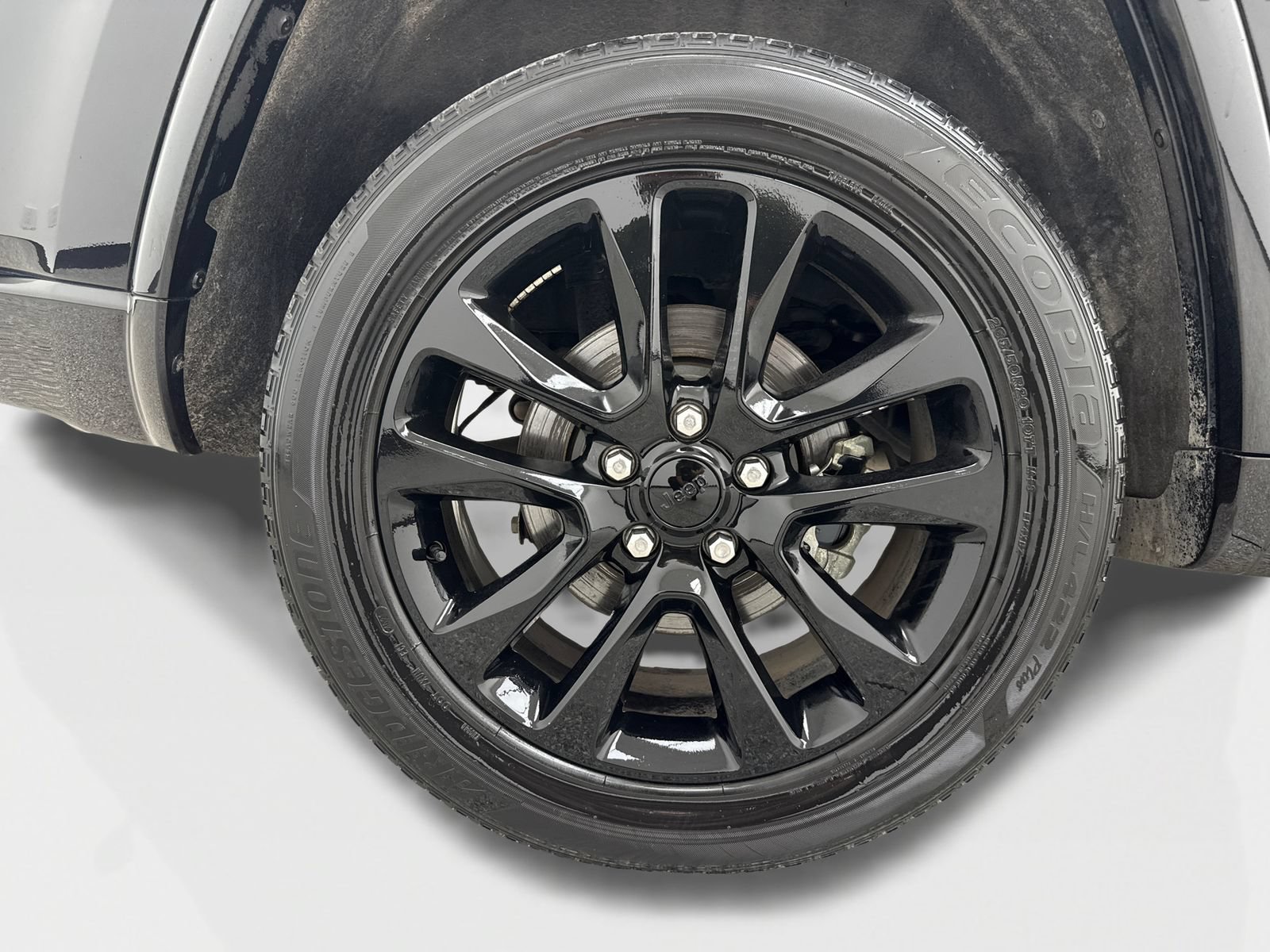 Used 2022 Jeep Grand Cherokee Laredo X RWD image 47