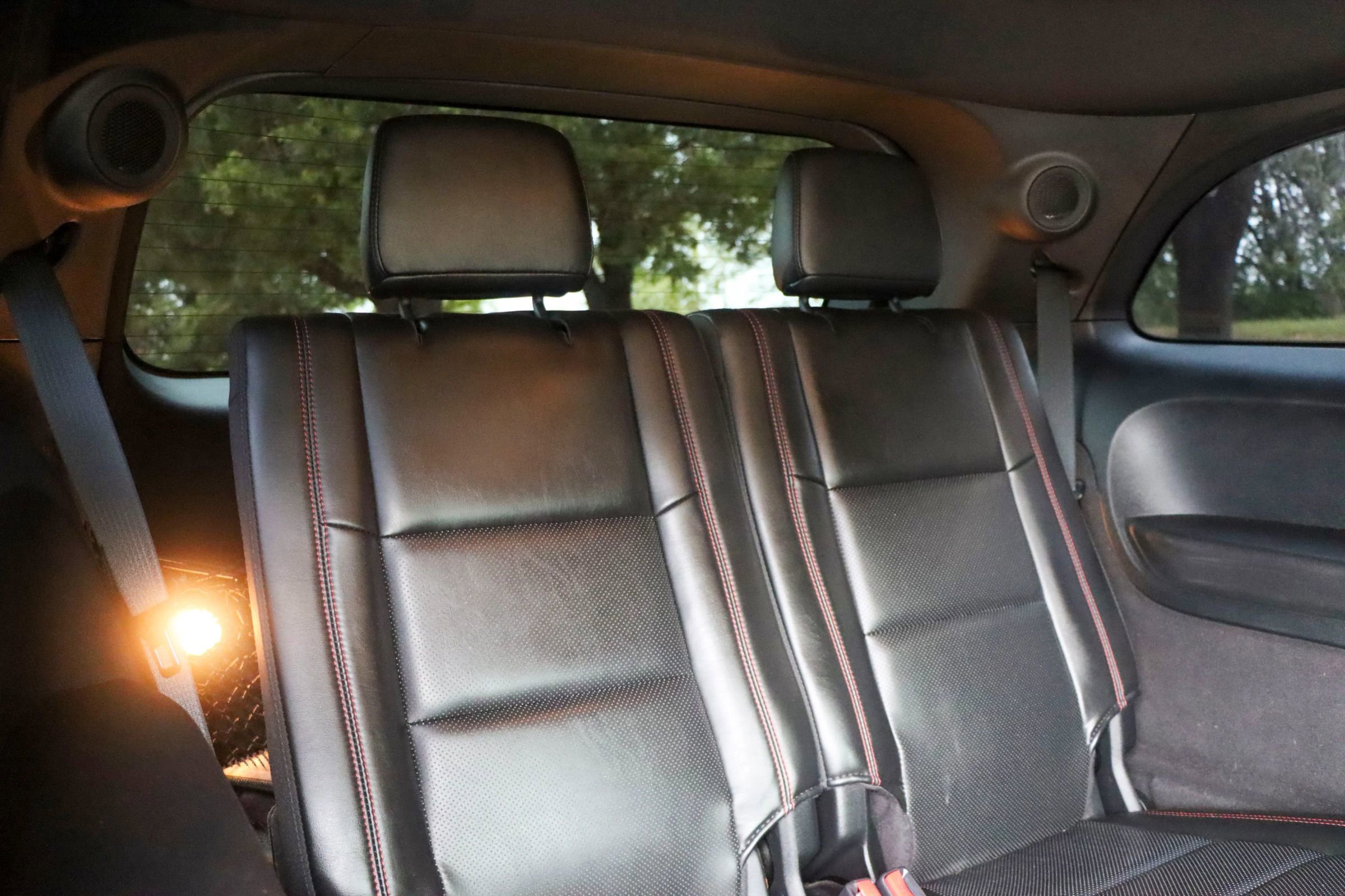 Used 2018 Dodge Durango R/T w/ Technology Group AWD/4WD image 21