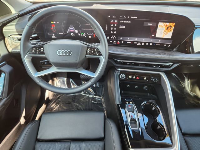 Used 2025 Audi Q5 Premium Plus w/ Premium Plus image 23
