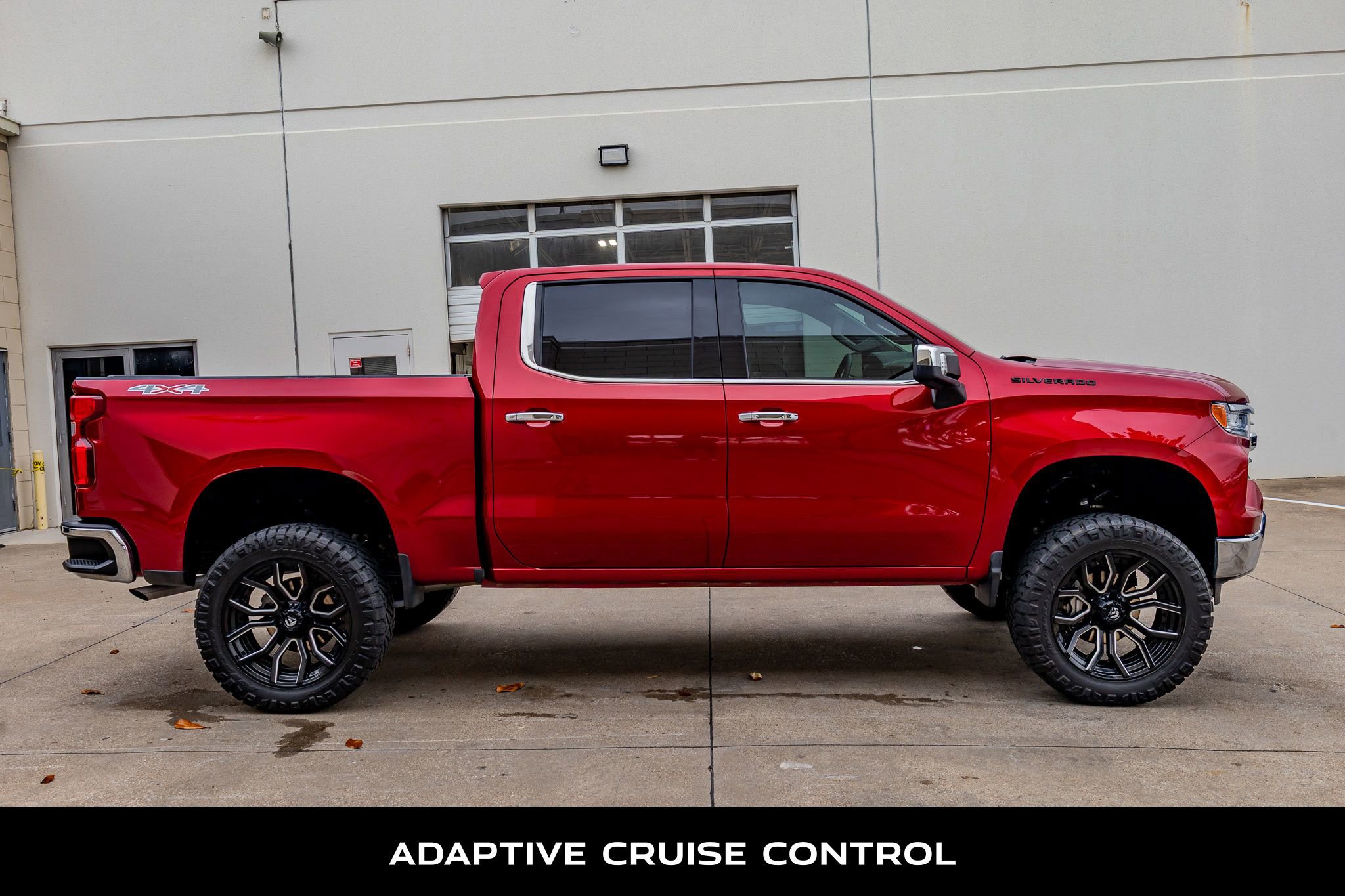 Used 2024 Chevrolet Silverado 1500 LTZ w/ LTZ Convenience Package II AWD/4WD image 10
