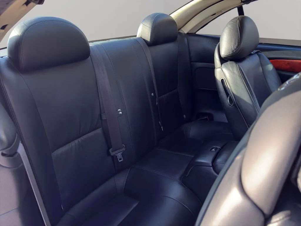 Used 2002 Lexus SC 430 Convertible image 23