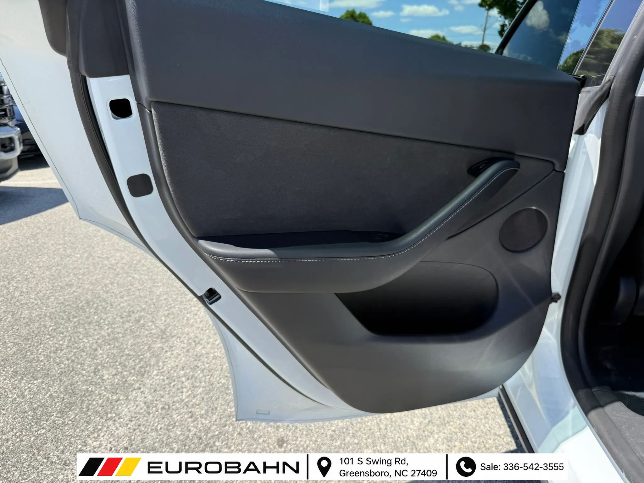 Used 2022 Tesla Model Y Long Range AWD/4WD image 14
