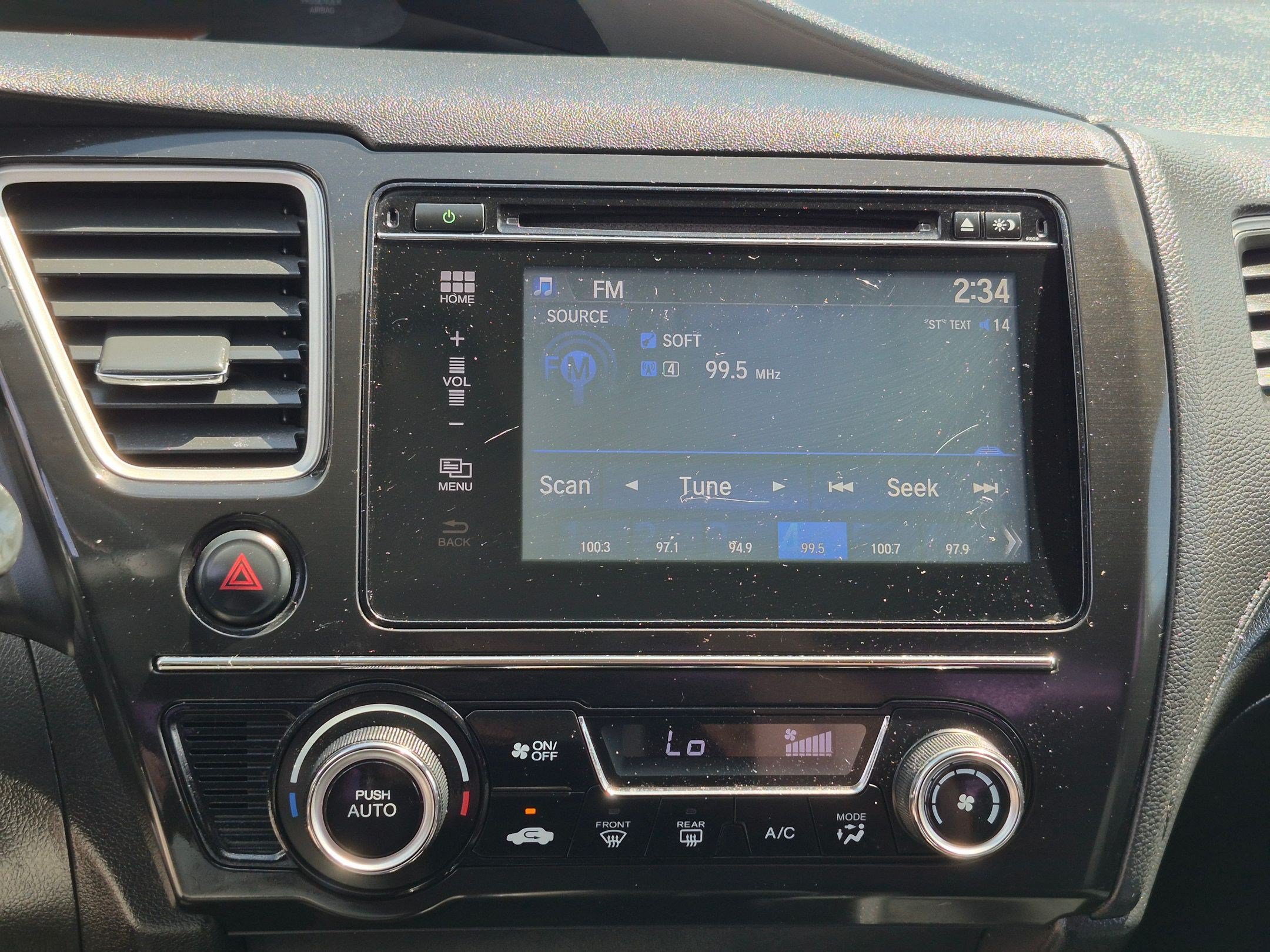 Used 2015 Honda Civic SE image 22