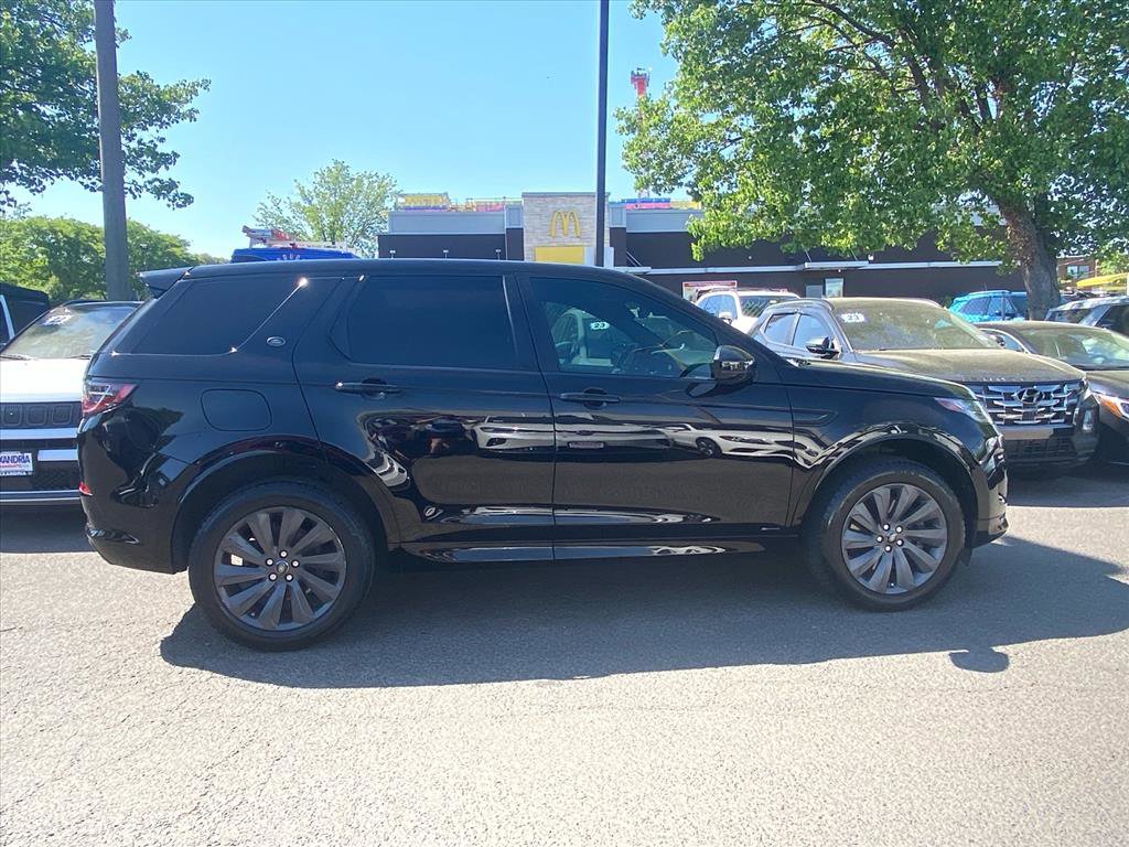 Used 2020 Land Rover Discovery Sport SE R-Dynamic image 2