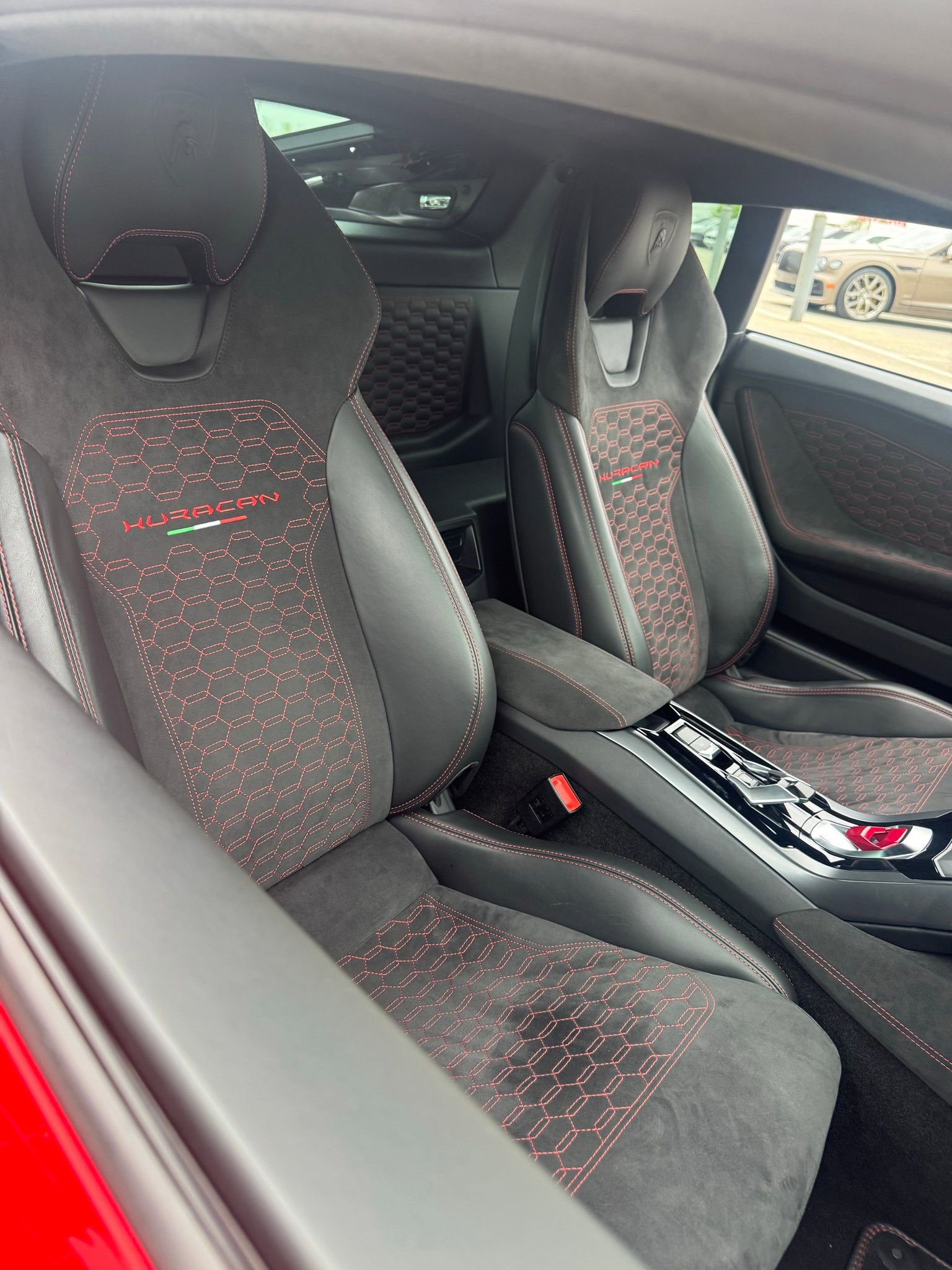 Used 2017 Lamborghini Huracan LP 580-2 image 8