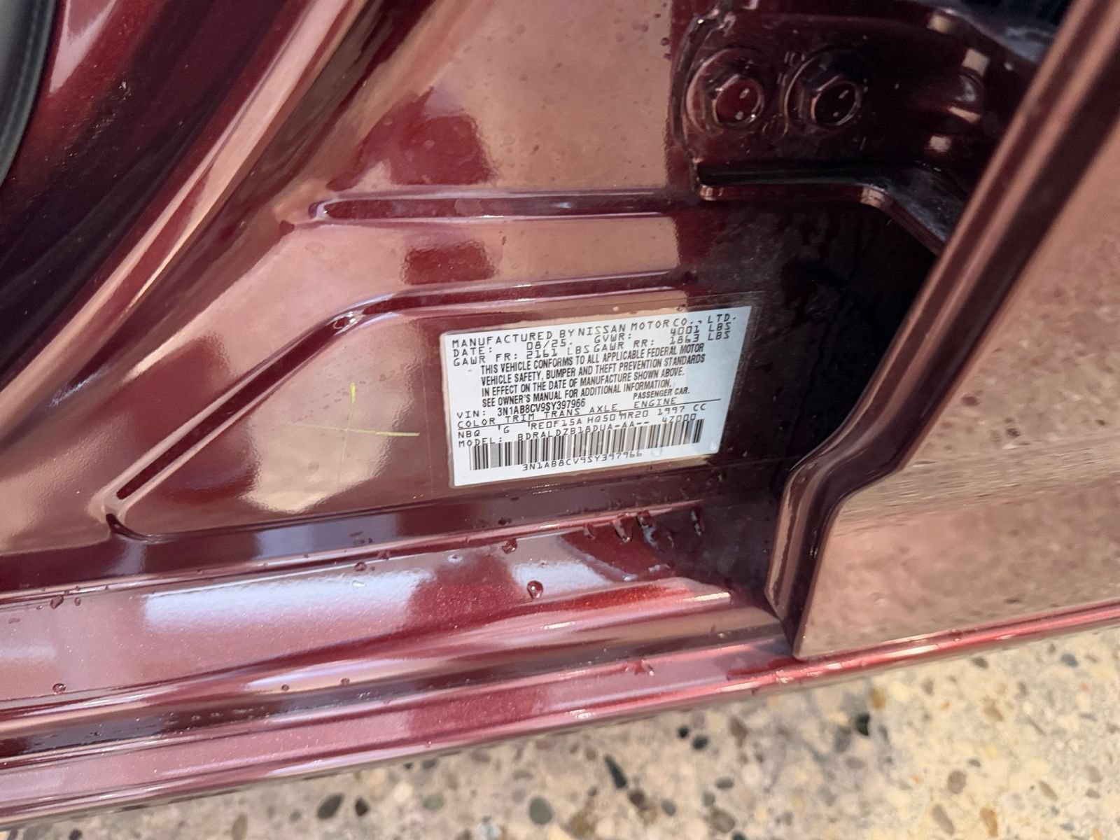 Used 2025 Nissan Sentra SV FWD image 23