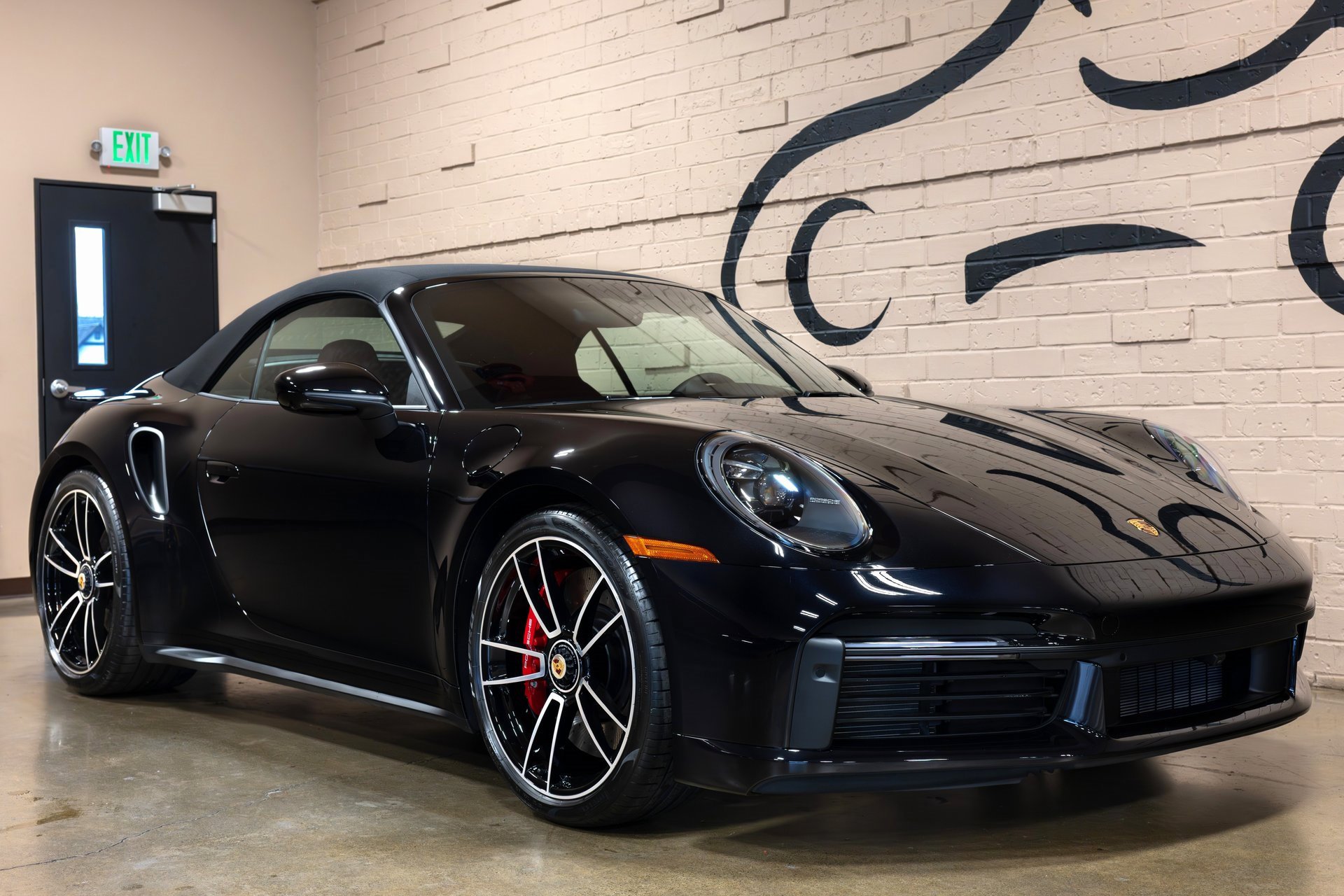 Used 2024 Porsche 911 Turbo image 22
