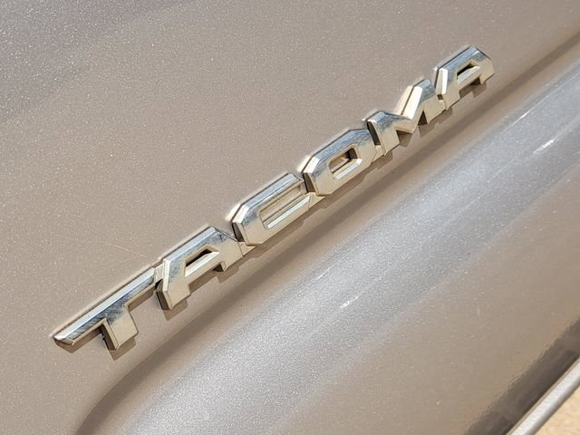 Used 2018 Toyota Tacoma SR w/ SR Convenience Package RWD image 7