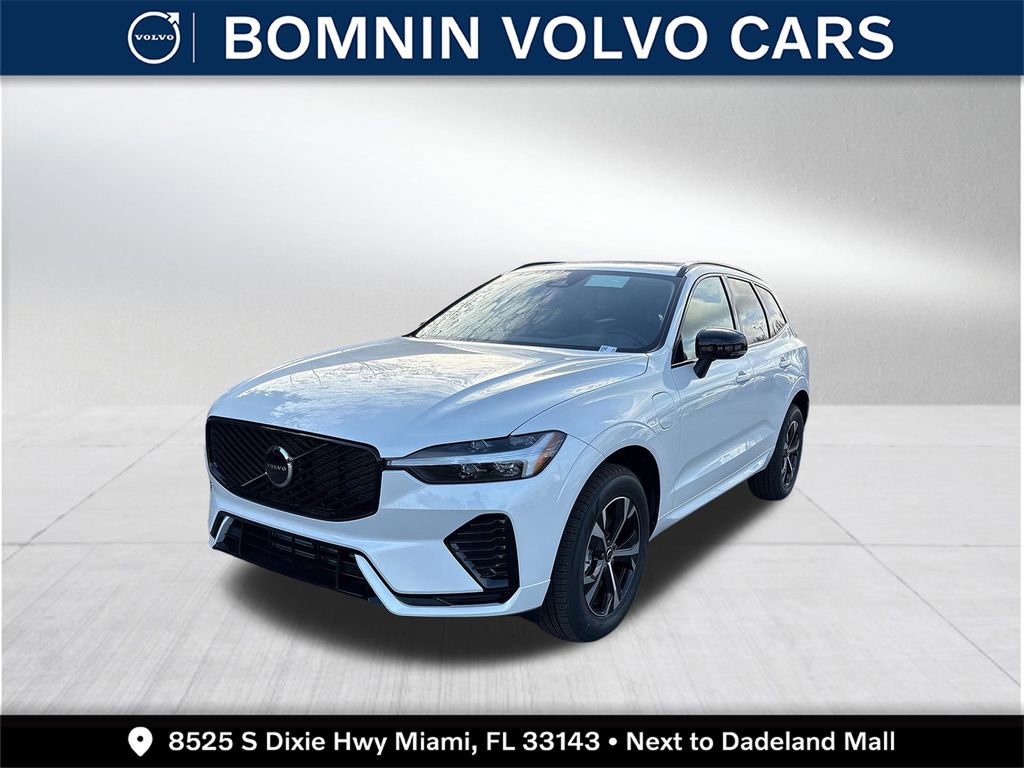 New 2026 Volvo XC60 T8 Core image 1