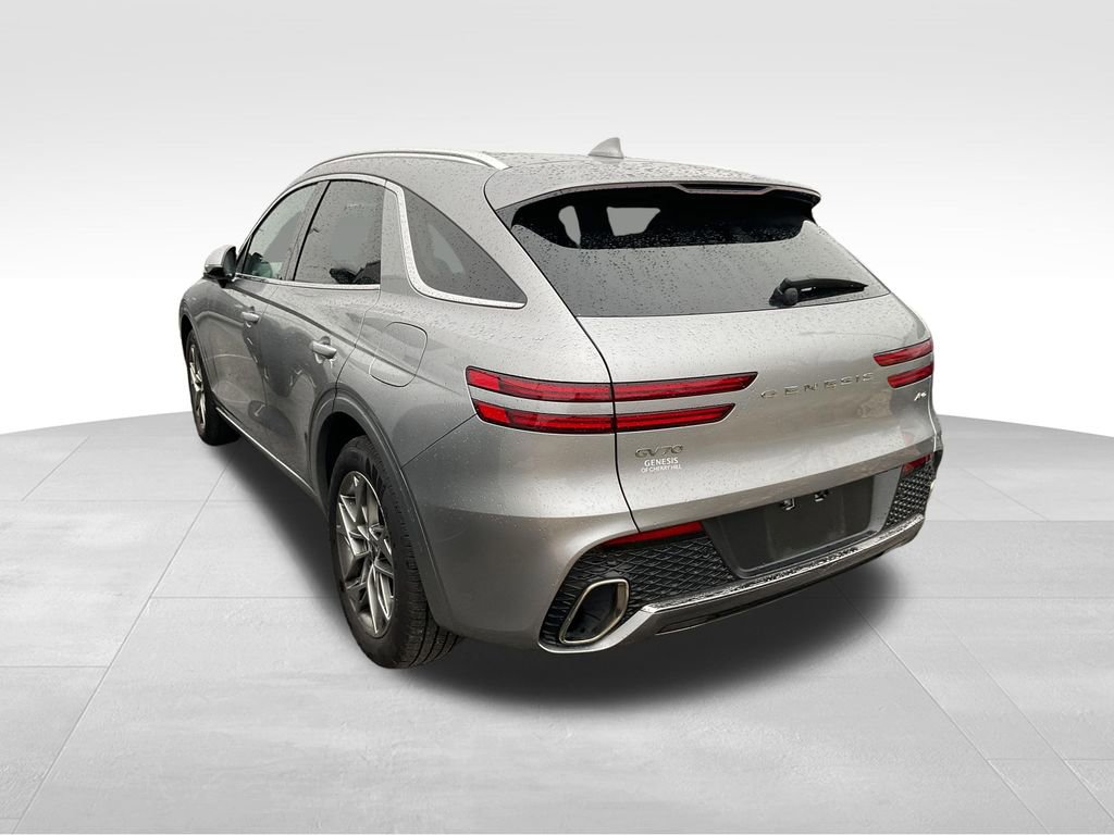 Used 2023 Genesis GV70 2.5T w/ Select Package image 7