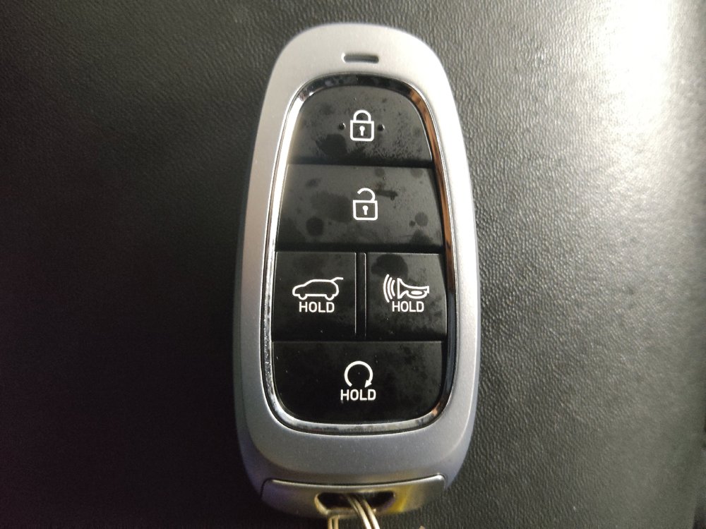 Used 2021 Hyundai Santa Fe SEL w/ Convenience Package FWD image 32