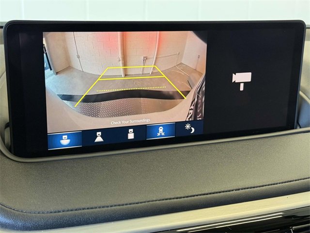 Used 2022 Acura MDX SH-AWD w/ Technology Package image 7