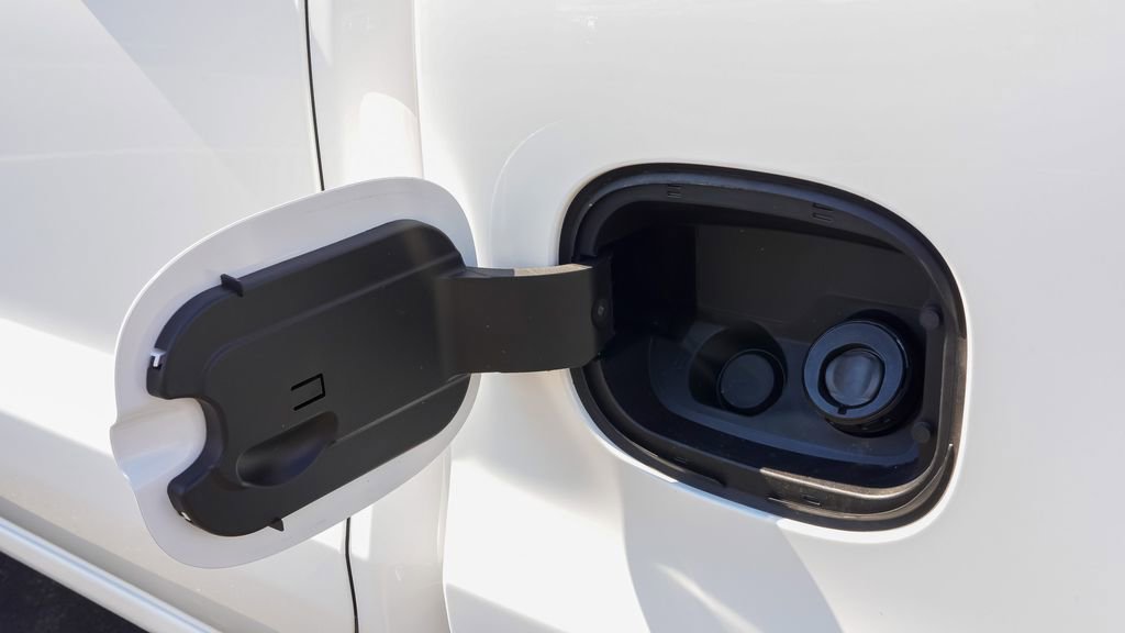 New 2026 GMC Sierra 1500 Pro w/ Graphite Edition image 11