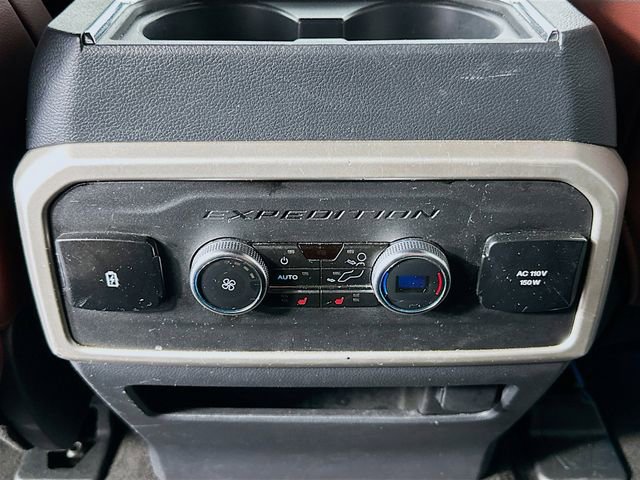 Used 2024 Ford Expedition Limited RWD image 27