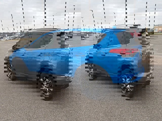 Used 2018 Toyota RAV4 XLE image 16