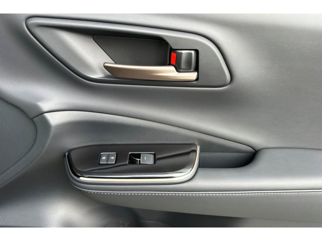 New 2026 Toyota Crown Platinum image 19