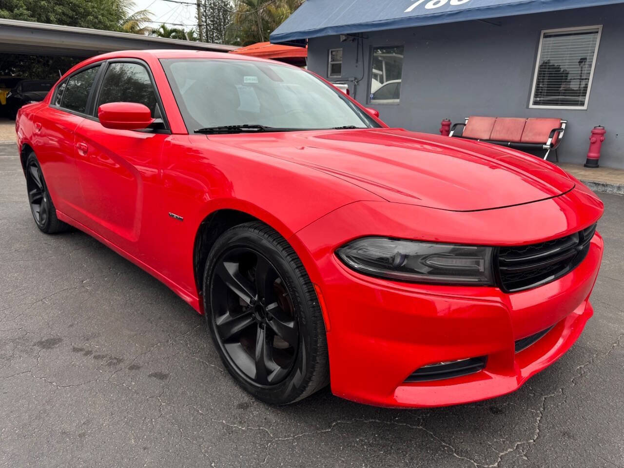 Used 2018 Dodge Charger R/T RWD image 6