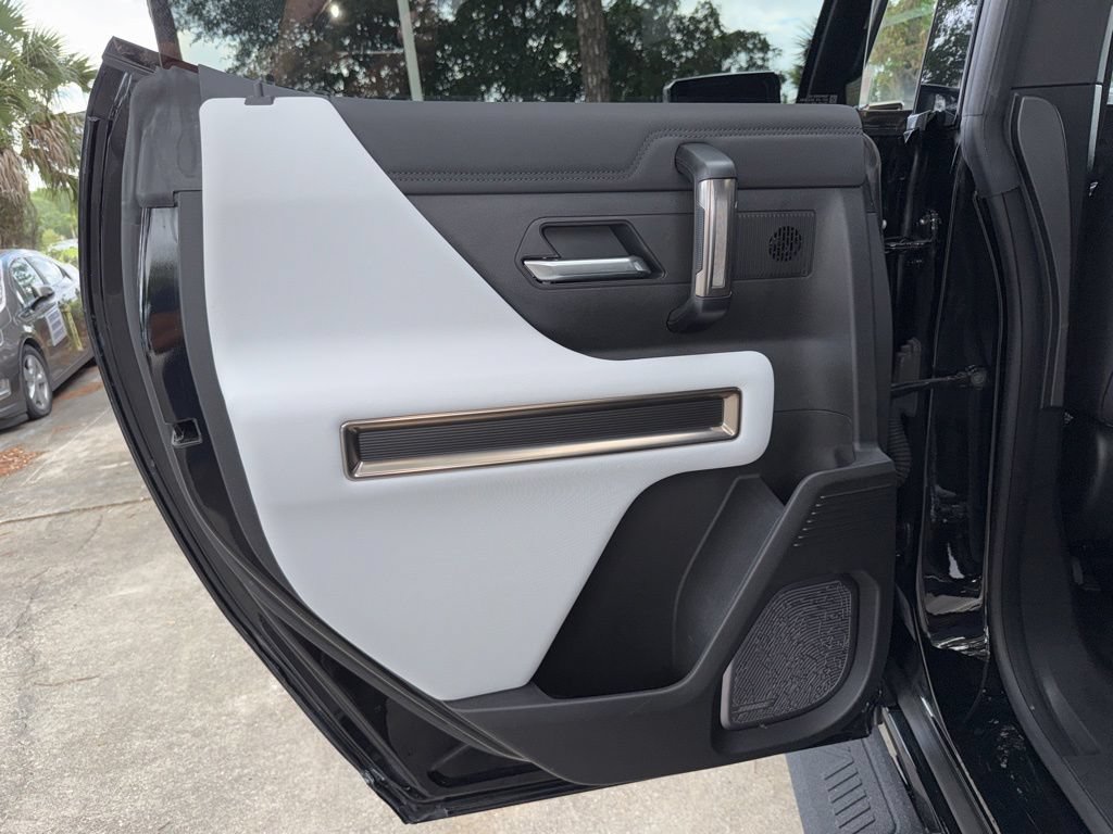 Used 2025 GMC Hummer EV 3X AWD/4WD image 31