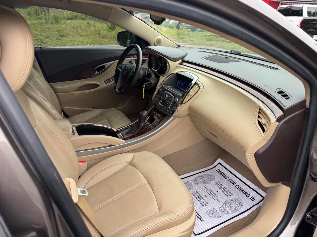 Used 2010 Buick LaCrosse CXL image 16