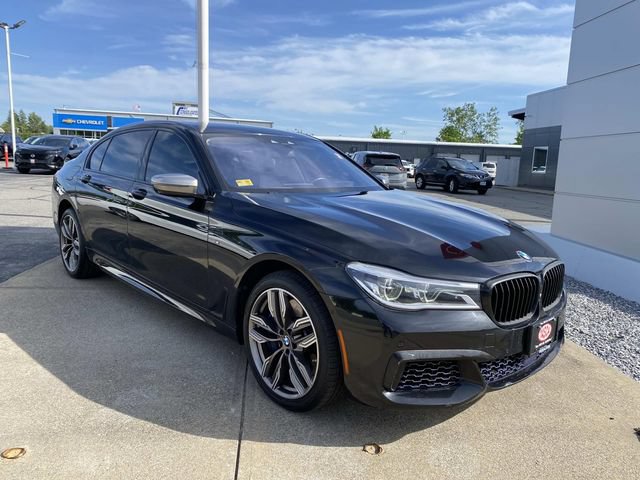 Used 2017 BMW M760i xDrive AWD/4WD image 8