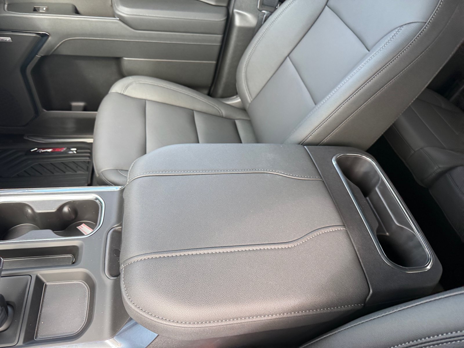 New 2026 Chevrolet Silverado 1500 RST w/ RST All Star Premium Package AWD/4WD image 14