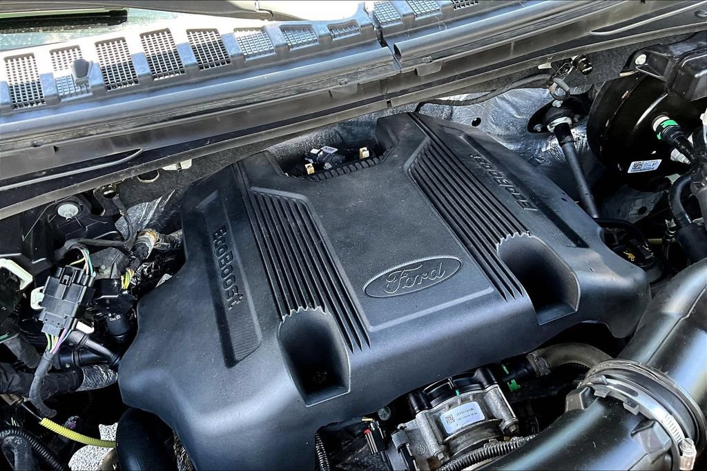 Certified 2018 Ford Expedition Limited AWD/4WD image 33