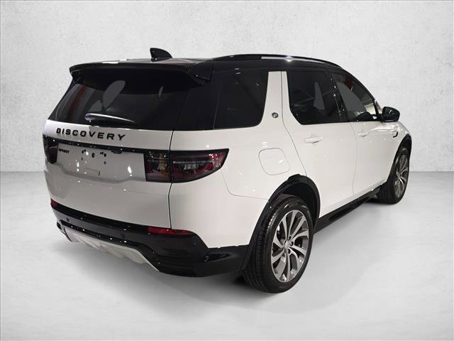 Used 2024 Land Rover Discovery Sport Dynamic SE image 5