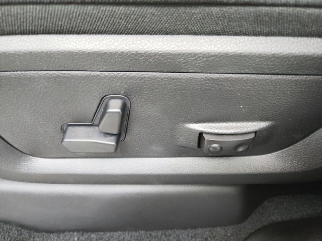 New 2026 RAM 2500 Big Horn AWD/4WD image 21