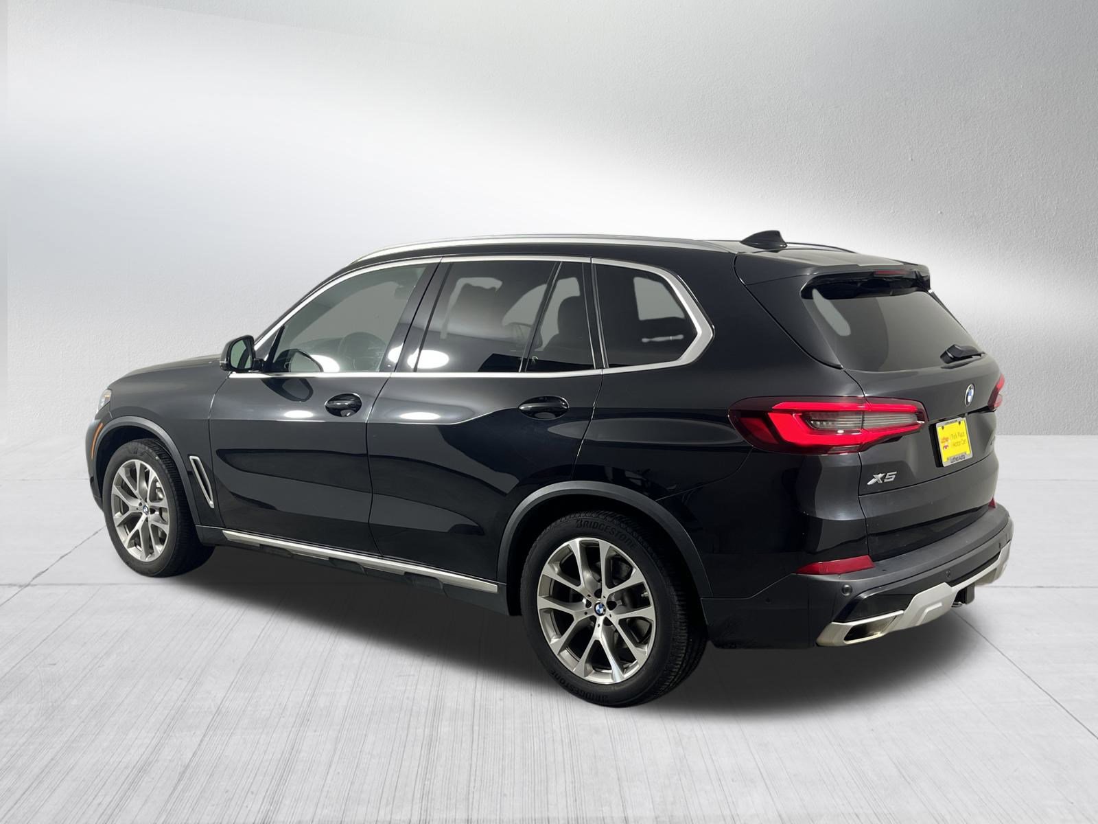 Used 2021 BMW X5 xDrive40i w/ Premium Package AWD/4WD image 5