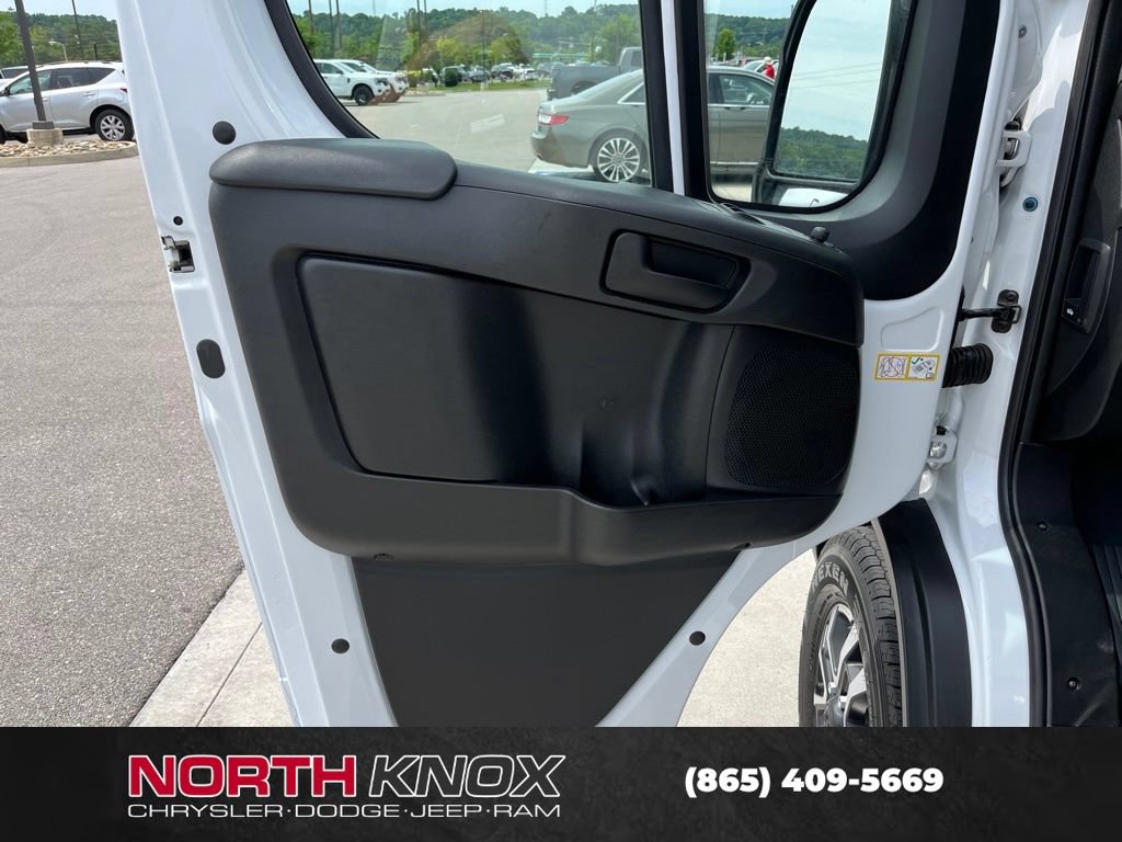 New 2026 RAM ProMaster 2500 w/ Quick Order Package 22G SLT FWD image 5