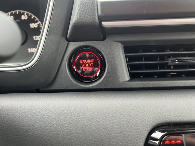 New 2025 Honda Pilot Sport image 23