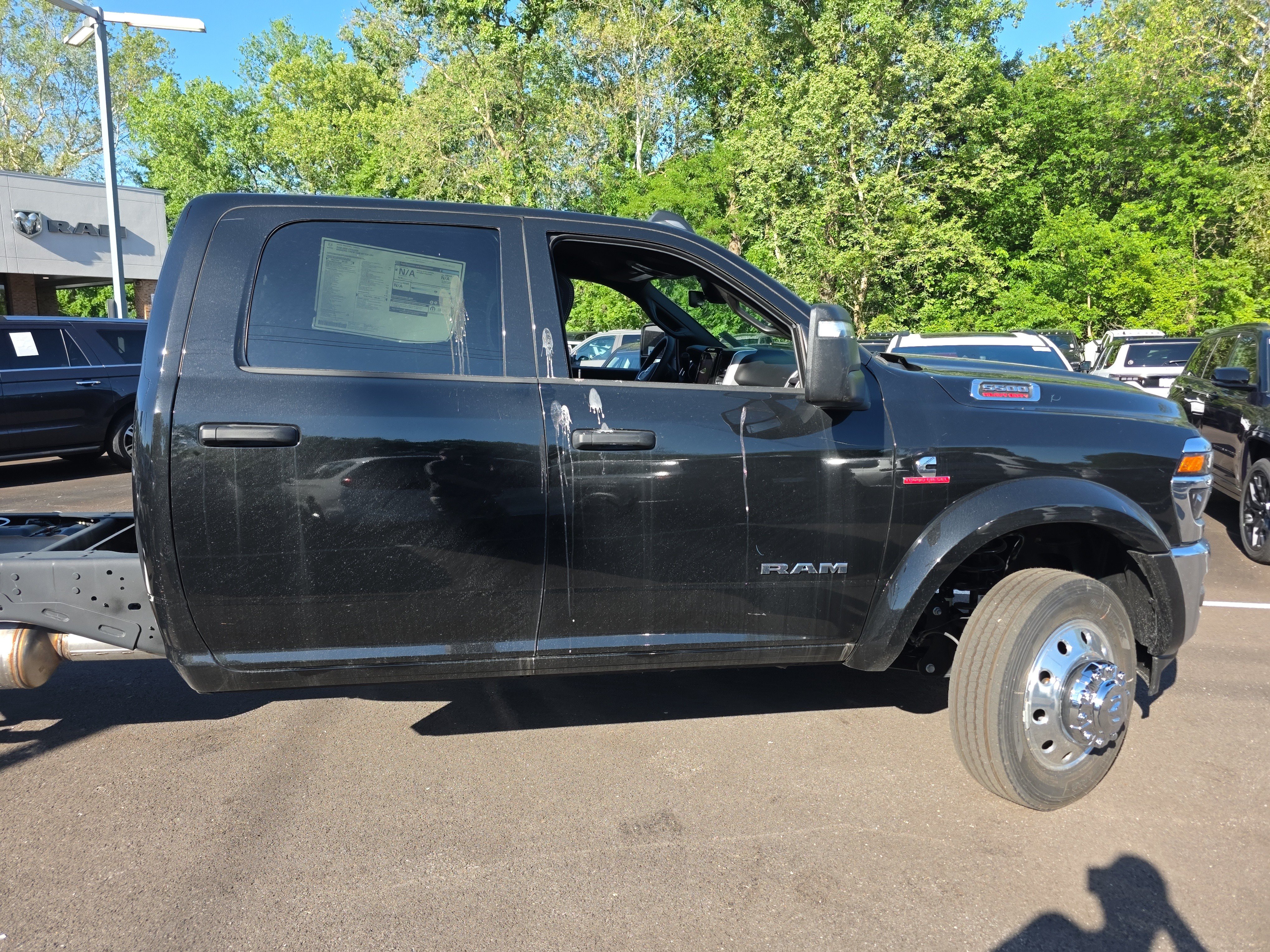 New 2026 RAM 5500 4x4 Crew Cab image 19