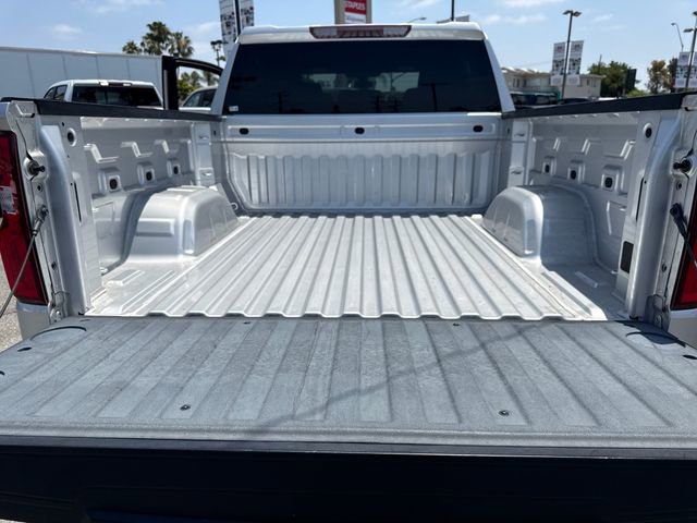 Certified 2022 Chevrolet Silverado 1500 Custom RWD image 21