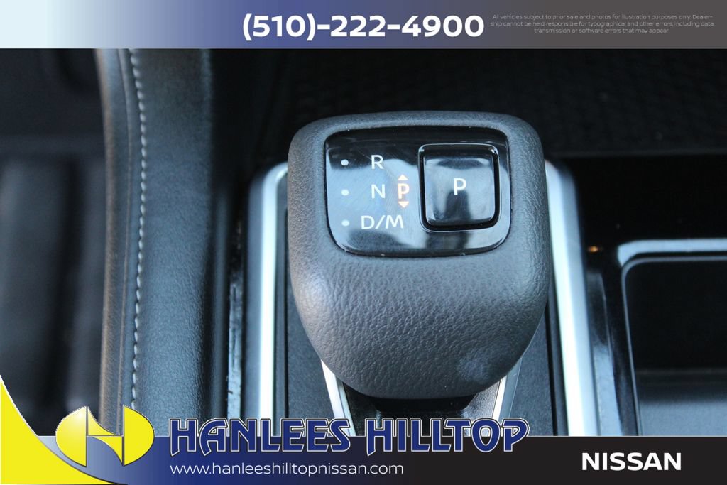 Used 2025 Nissan Pathfinder SV FWD image 23