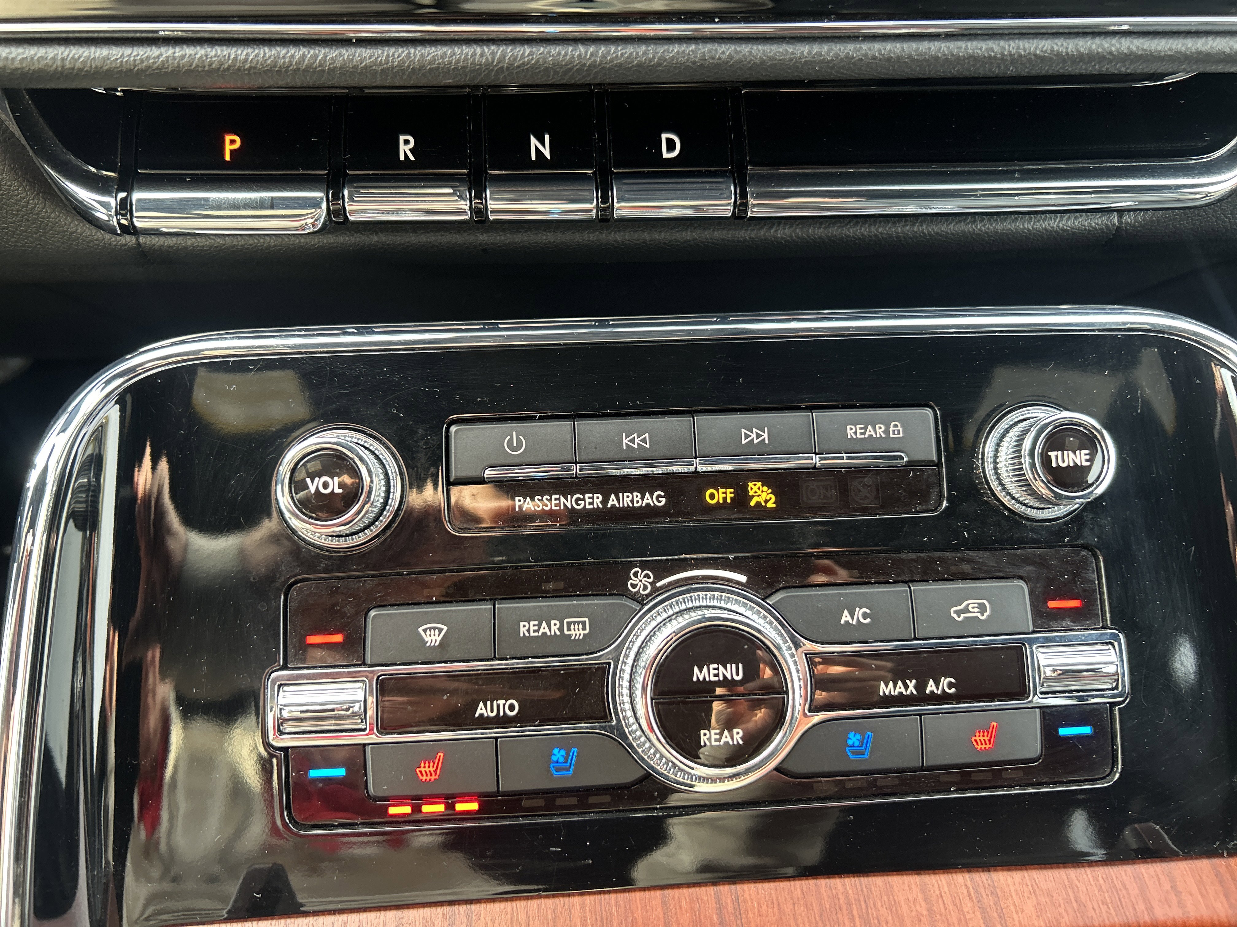 Used 2024 Lincoln Navigator Reserve image 26