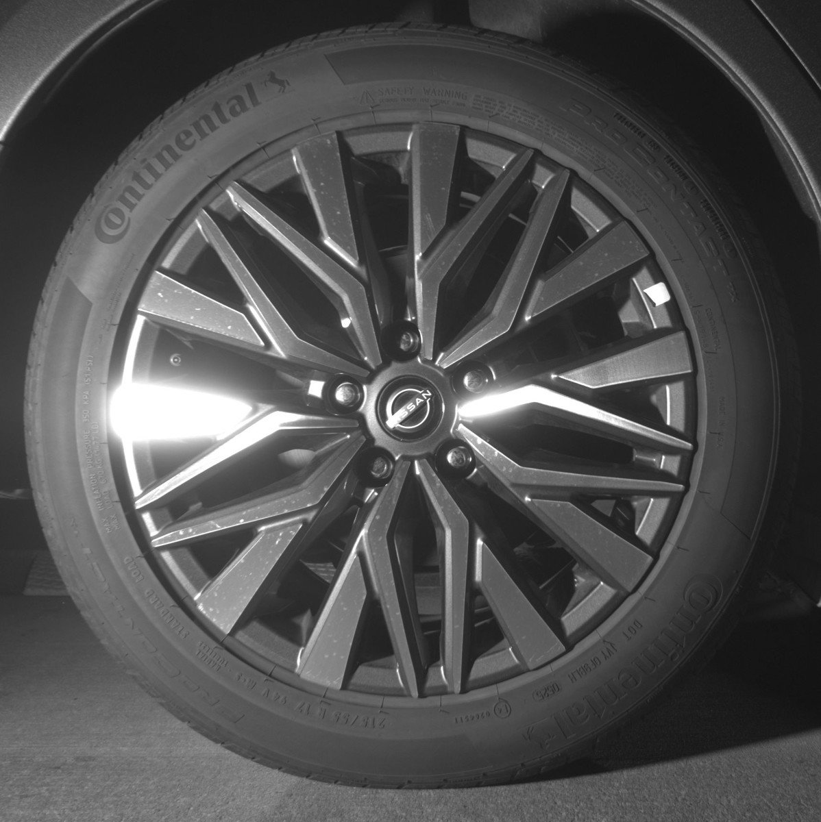 Used 2025 Nissan Altima 2.5 SV image 15