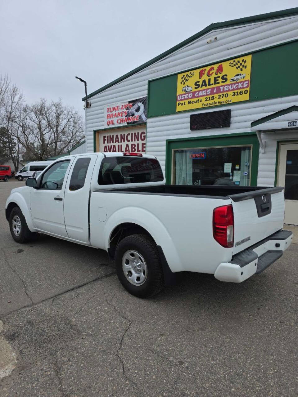 Used 2017 Nissan Frontier S RWD image 2