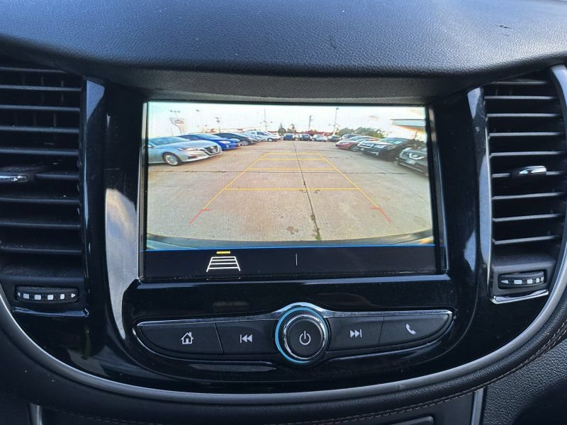 Used 2019 Chevrolet Trax LT FWD image 22