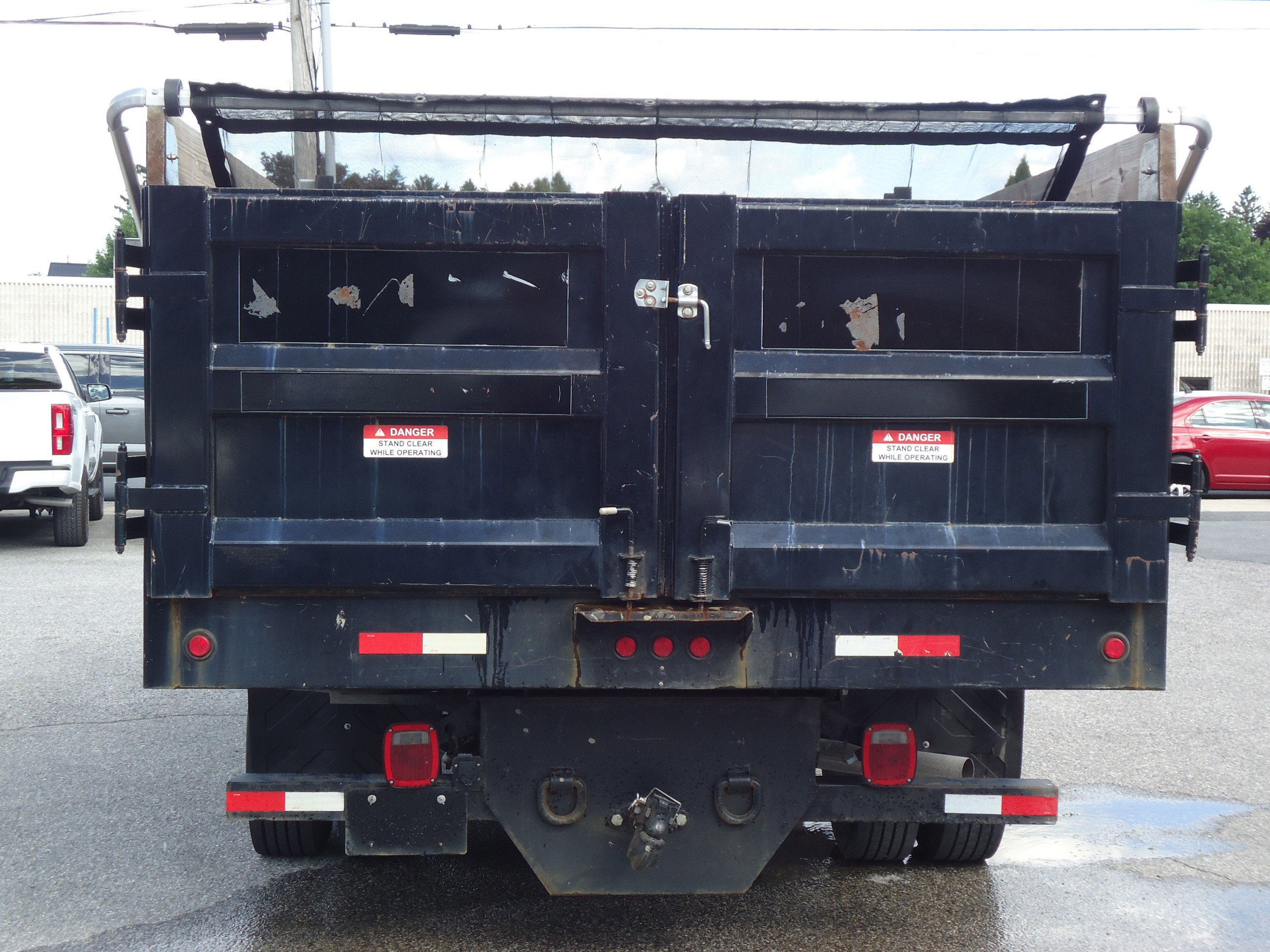 Used 2023 Ford F550 4x4 Regular Cab Super Duty image 5