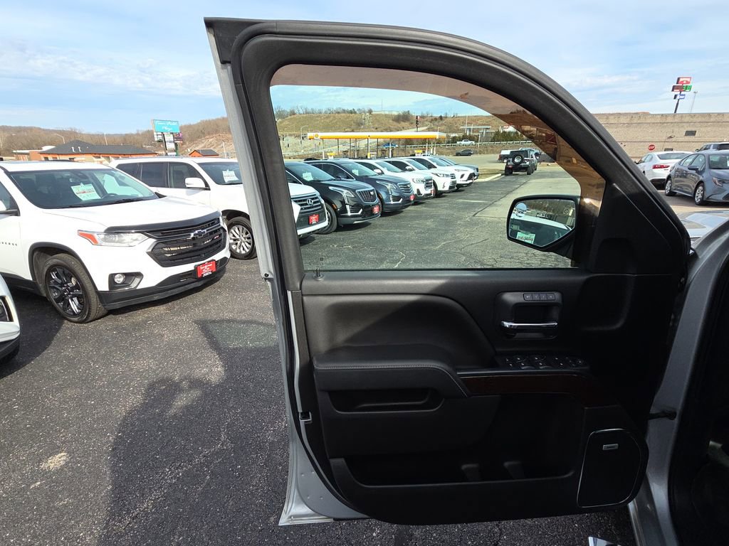 Used 2018 GMC Sierra 1500 SLT w/ SLT Premium Package image 13